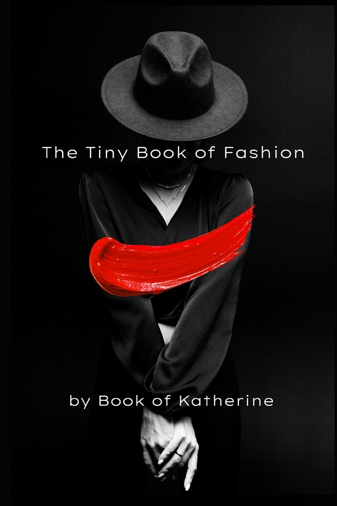 The Tiny Book of Fashion cover